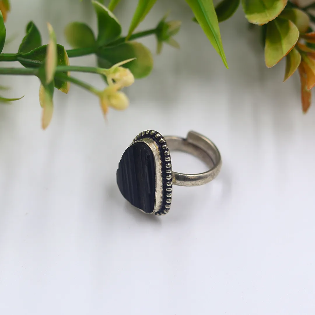 BLACK TOURMALINE RING