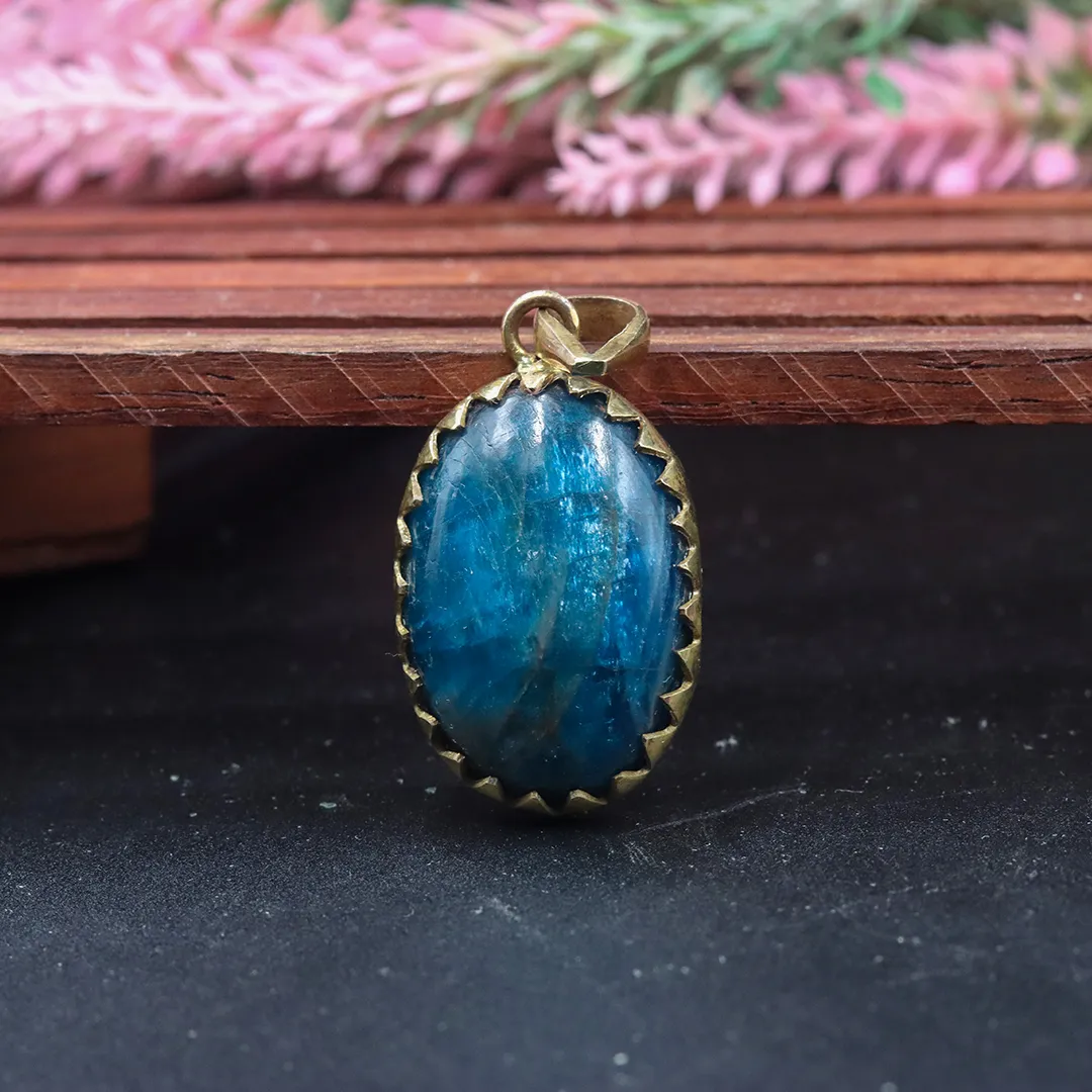 BLUE APATITE PENDANT - 2