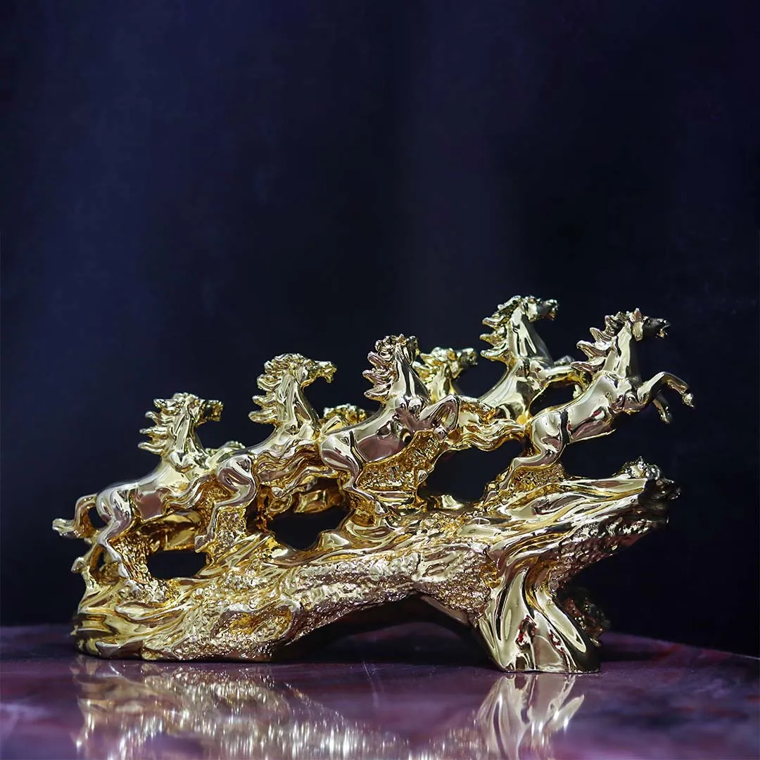 HORSE GOLDEN FAMILY STATUE - 3