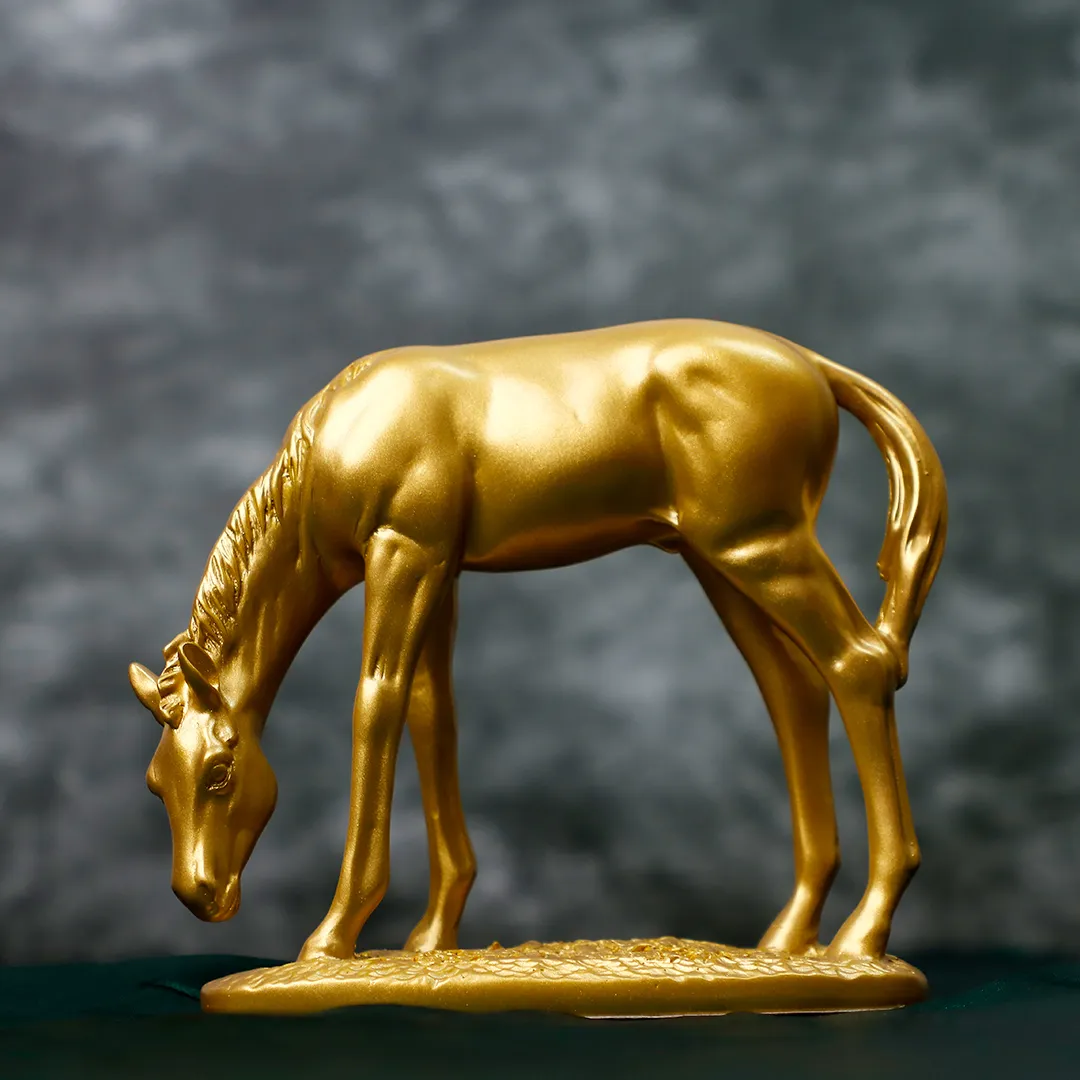 HORSE GOLDEN STATUE -S - 2