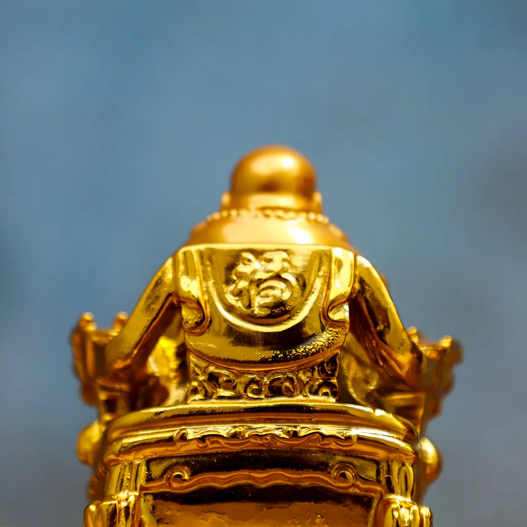 LAUGHING BUDDHA GOLDEN STATUE - 2