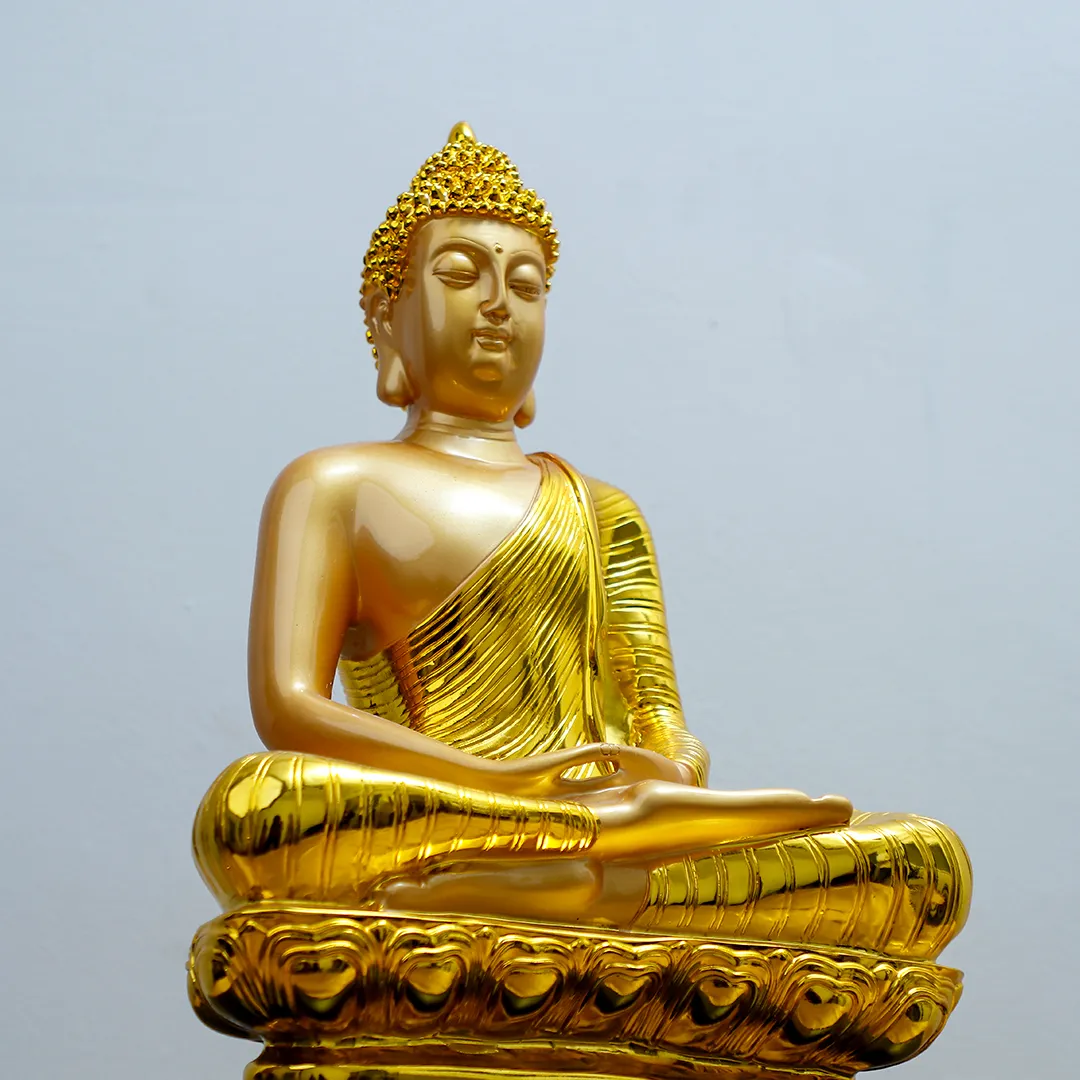 LORD BUDDHA GOLDEN STATUE - hover