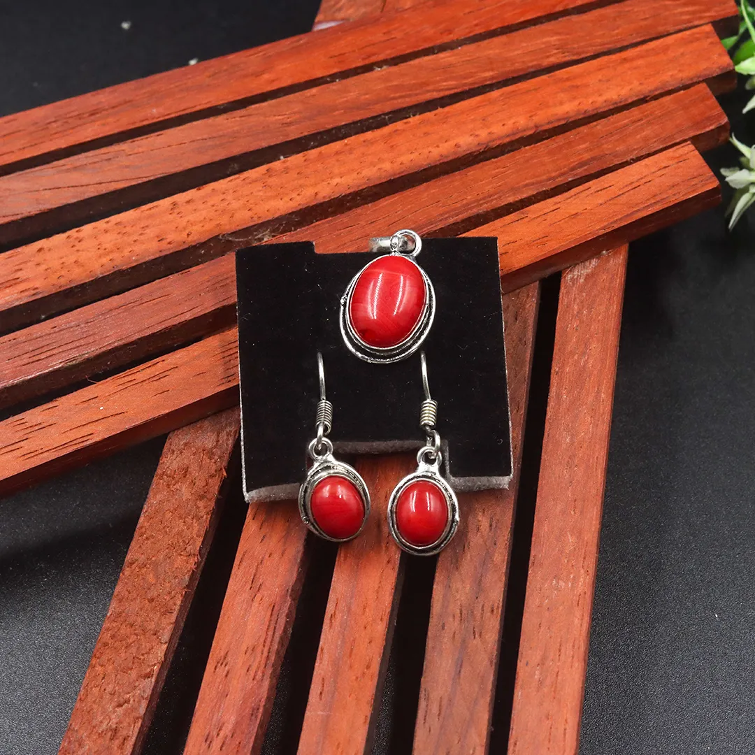 RED CORAL EARRINGS WITH PENDANT - 2