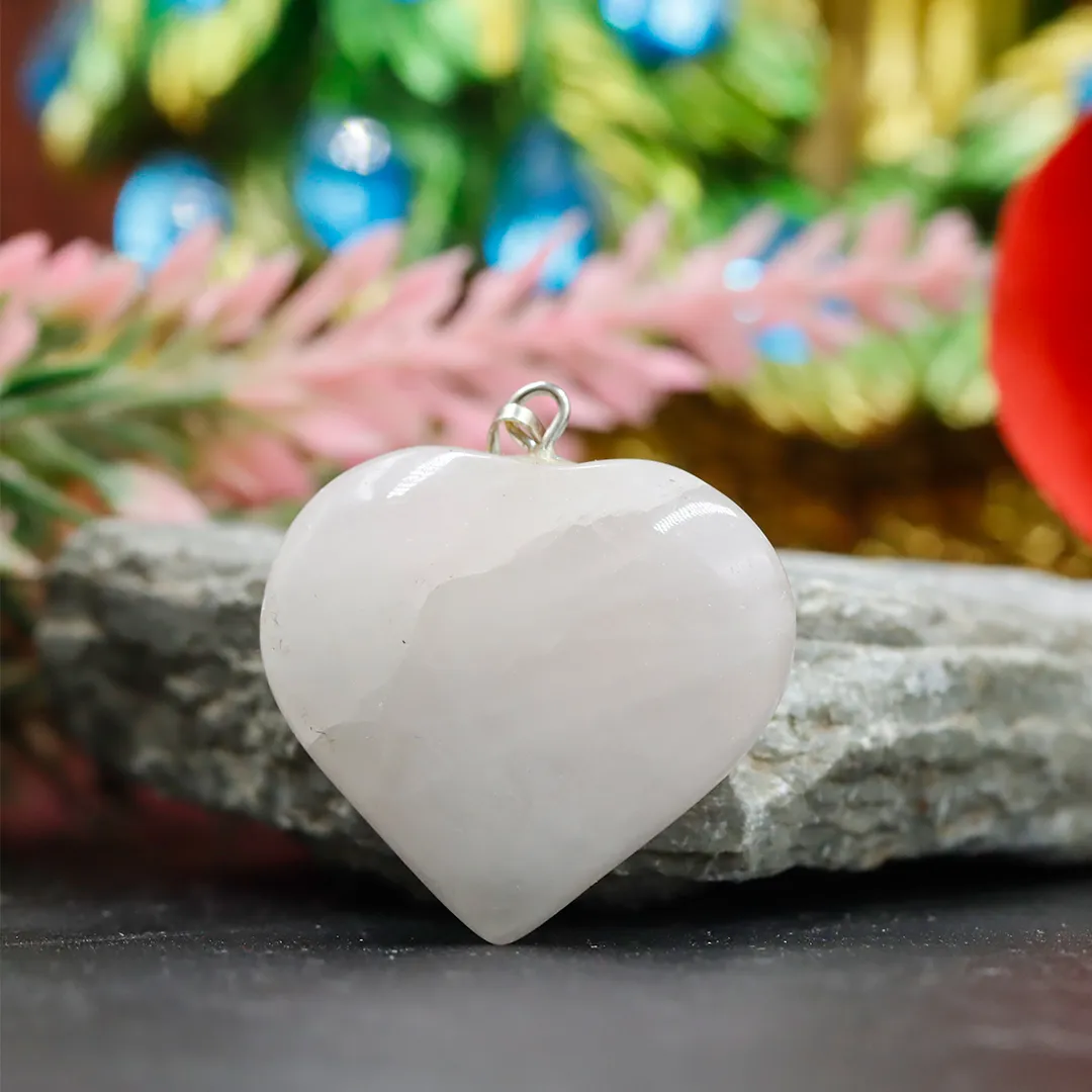 ROSE QUARTZ HEART PENDANT