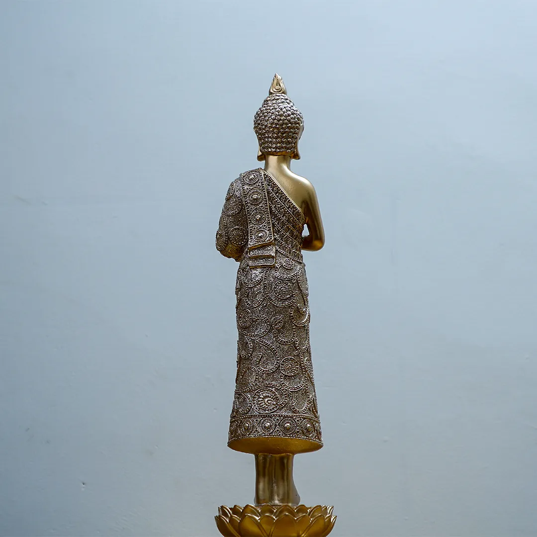 THAI BUDDHA GOLDEN STATUE - 2