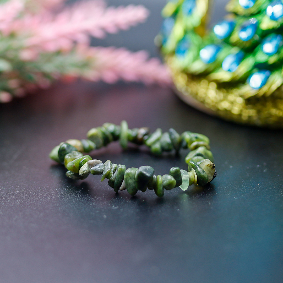 VESUVIANITE BRACELET